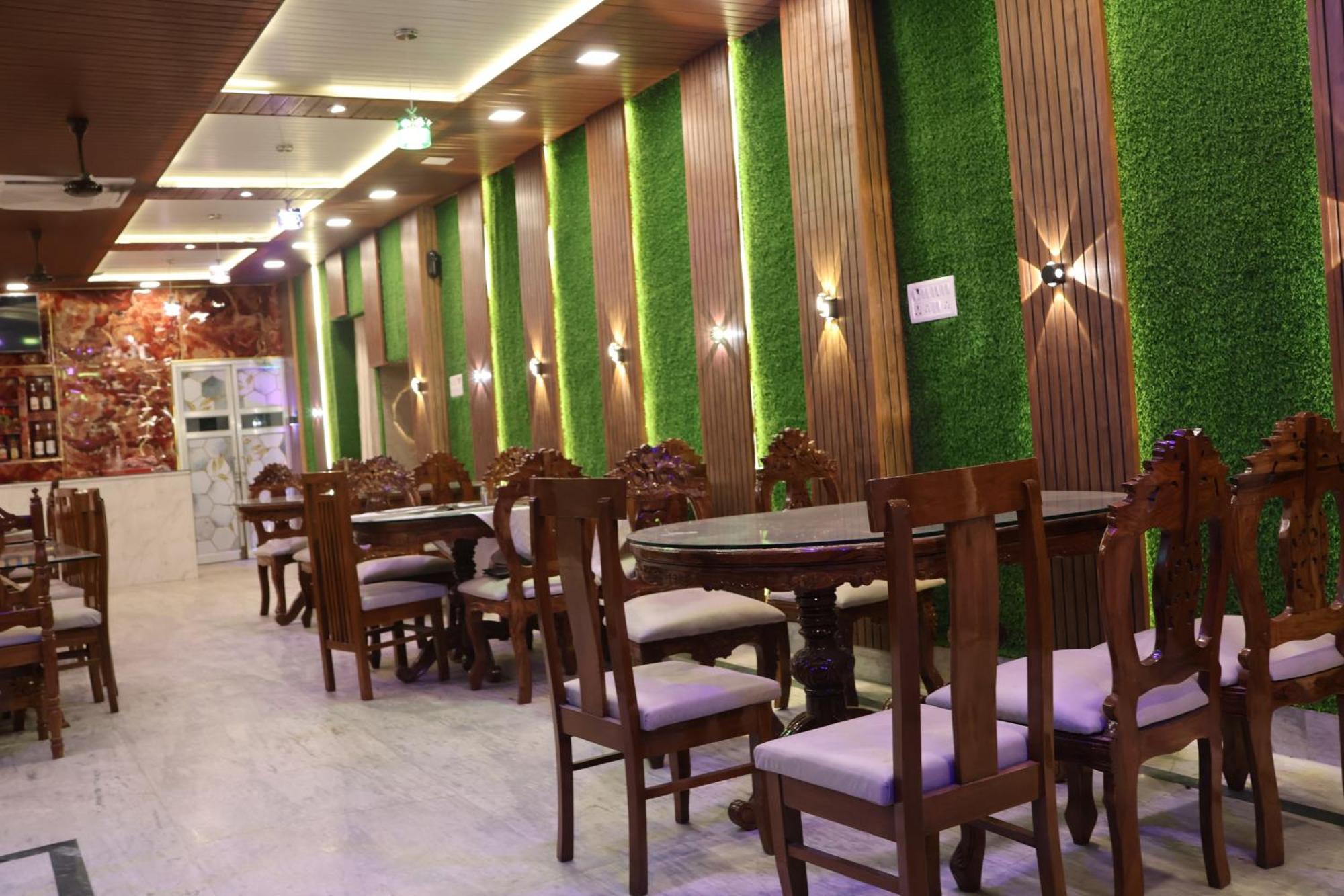 Hotel Maharaja Palace Bhāgalpur Extérieur photo